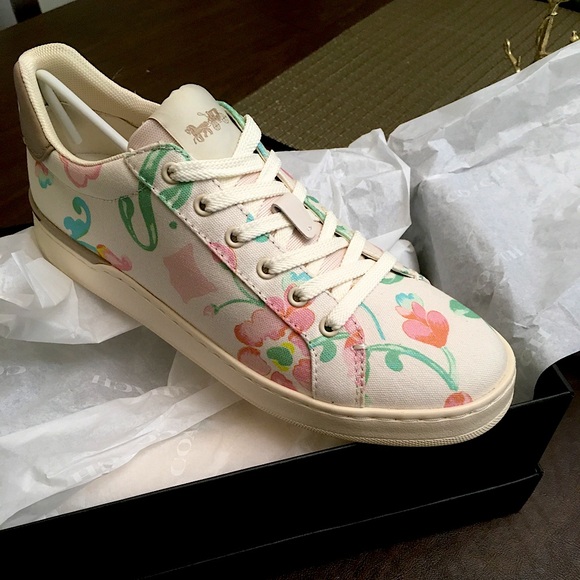 Coach Clip Floral Lowtop Sneakers 🌸 - Picture 6 of 10